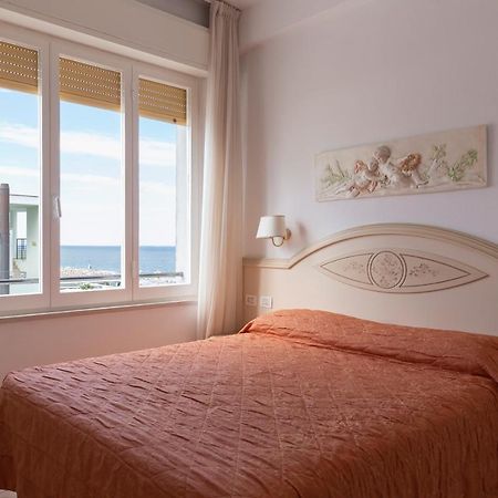 Hotel Mocambo Milano Marittima Ngoại thất bức ảnh