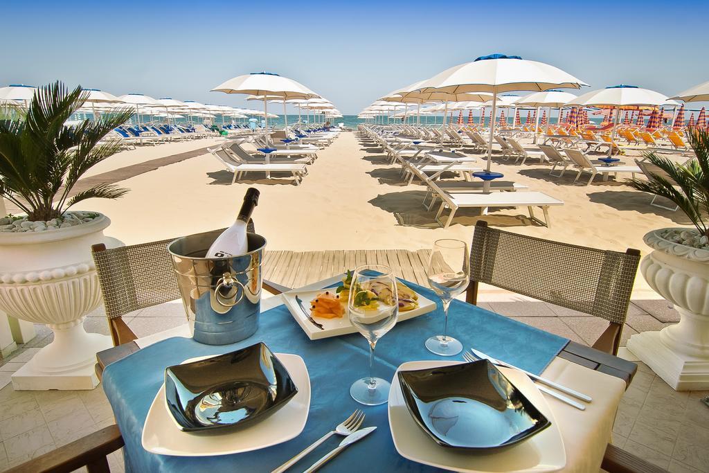 Hotel Mocambo Milano Marittima Ngoại thất bức ảnh