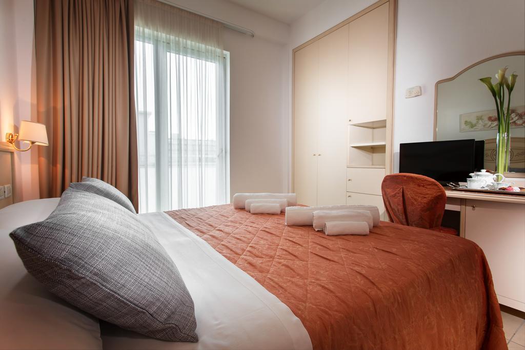 Hotel Mocambo Milano Marittima Phòng bức ảnh